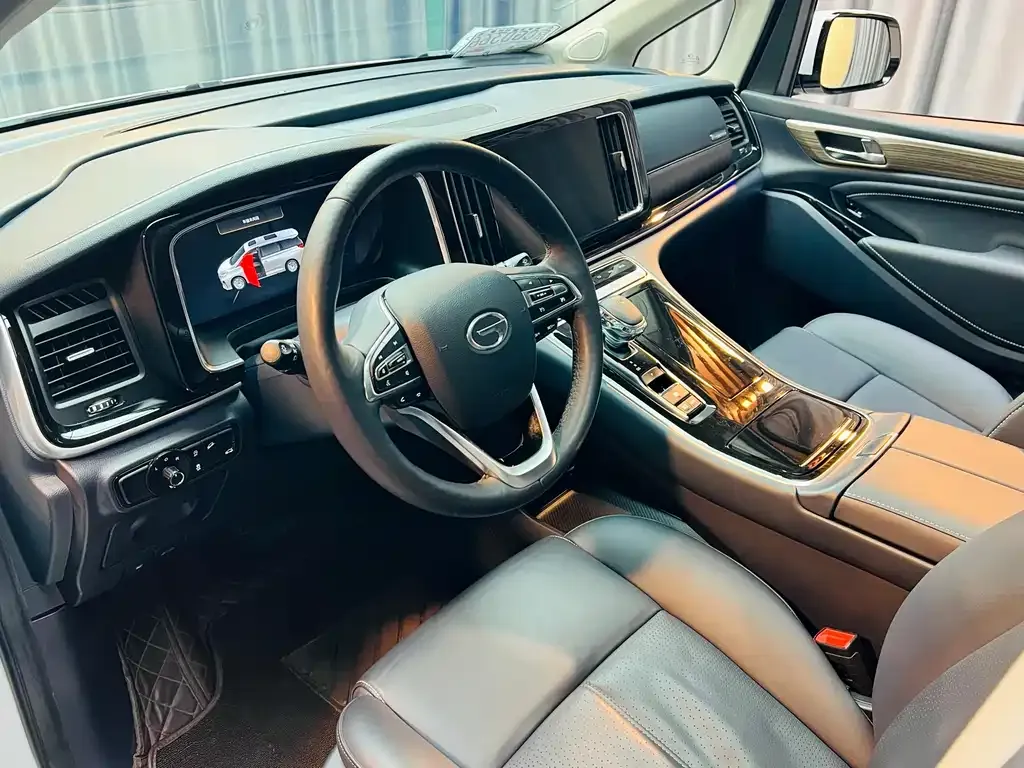 GAC Motor Trumpchi M8 — фото 3