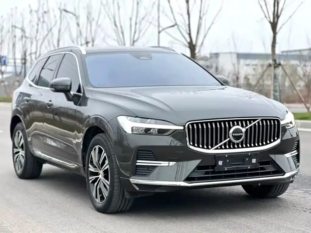 Volvo XC60 — фото 4