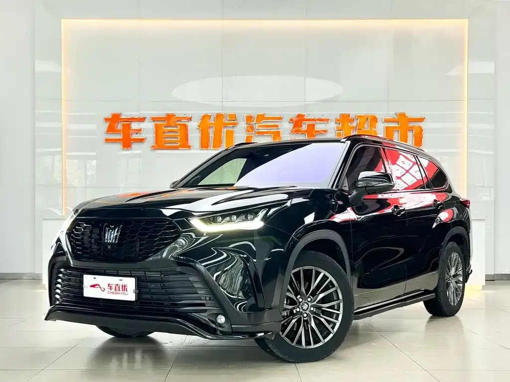 Toyota Crown Kluger 2021 из CN, фото 1