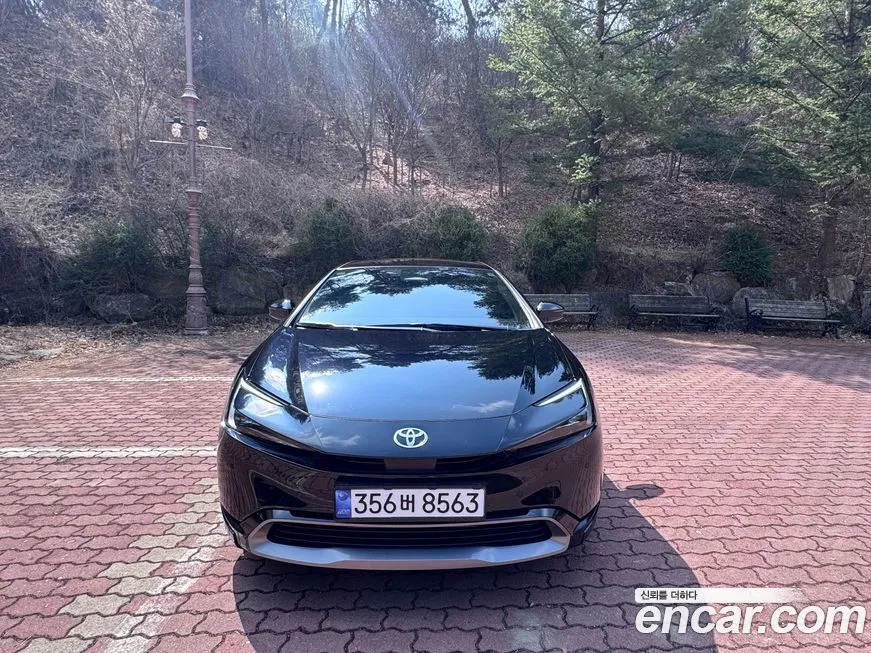 Toyota Prius — фото 10