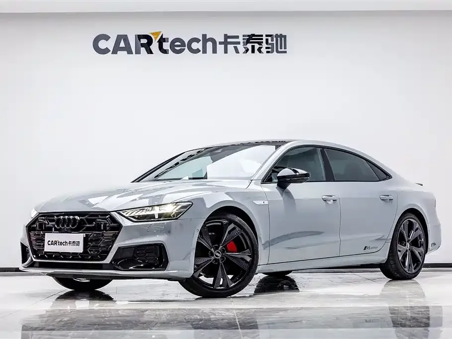 Audi A7L — фото 1