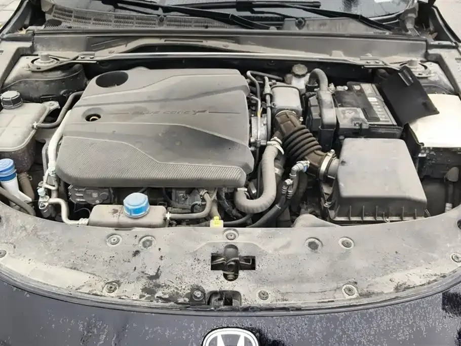 Changan UNI-V 2023 из CN, фото 6
