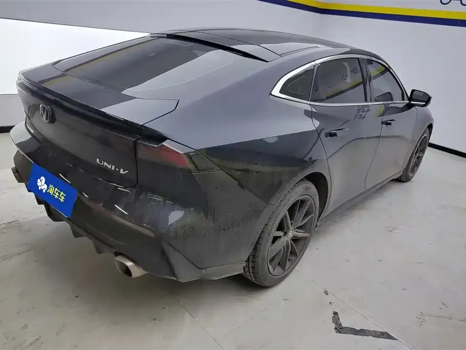 Changan UNI-V 2023 из CN, фото 8