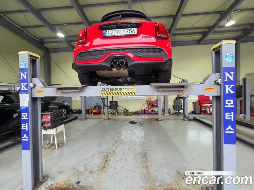 Mini Cooper 2024 из KR, фото 2