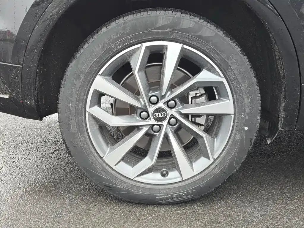 Audi Q5L 2024 из CN, фото 4
