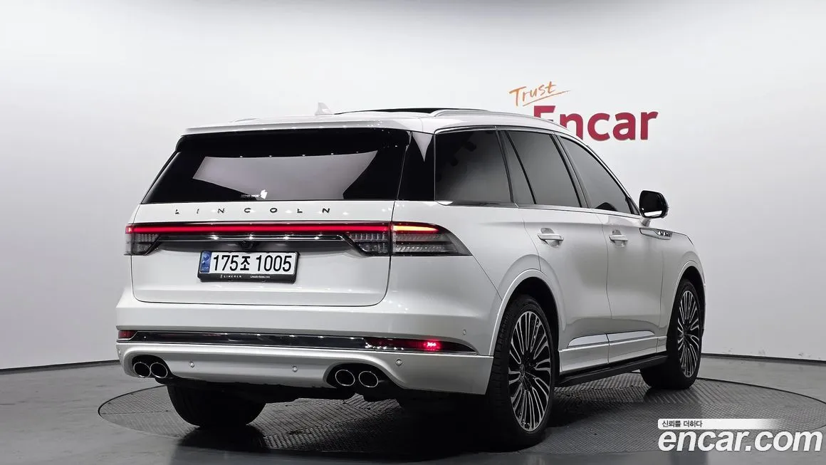 Lincoln Aviator 2023 из KR, фото 8