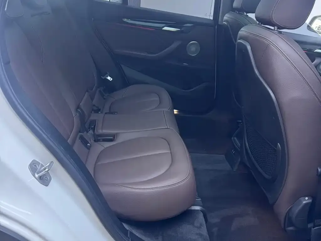 BMW X1 2022 из CN, фото 9