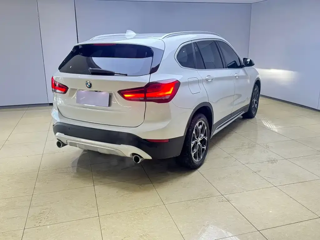 BMW X1 2022 из CN, фото 2