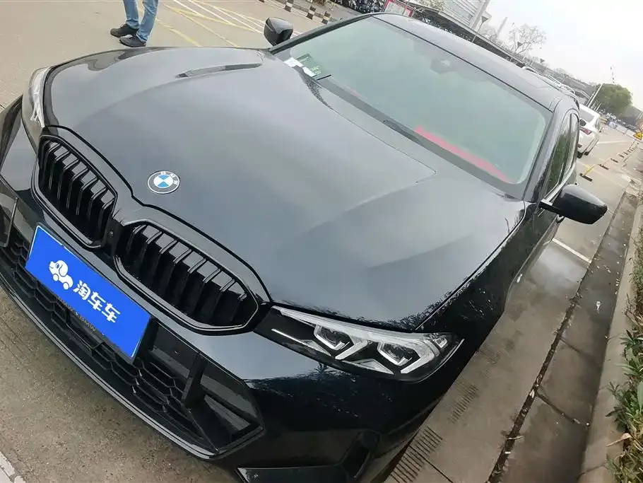 BMW 3 Series 330Li Premium M Sport Night