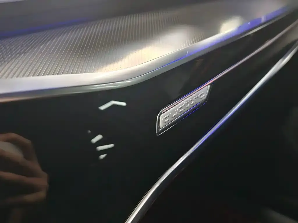 Audi A6L 2022 из CN, фото 2