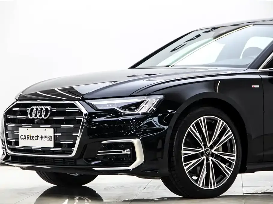 Audi A6L — фото 9