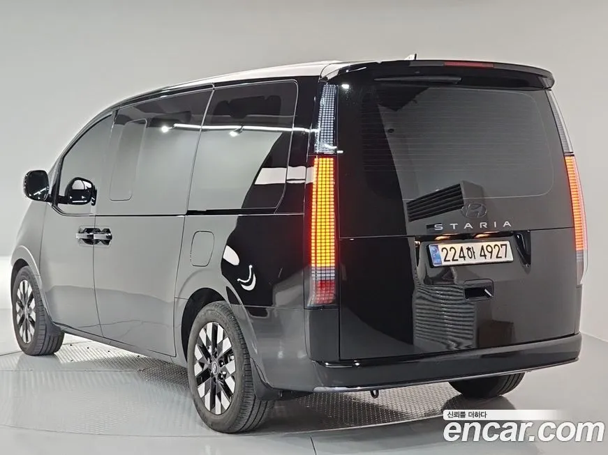 Hyundai Staria 2025 из KR, фото 8