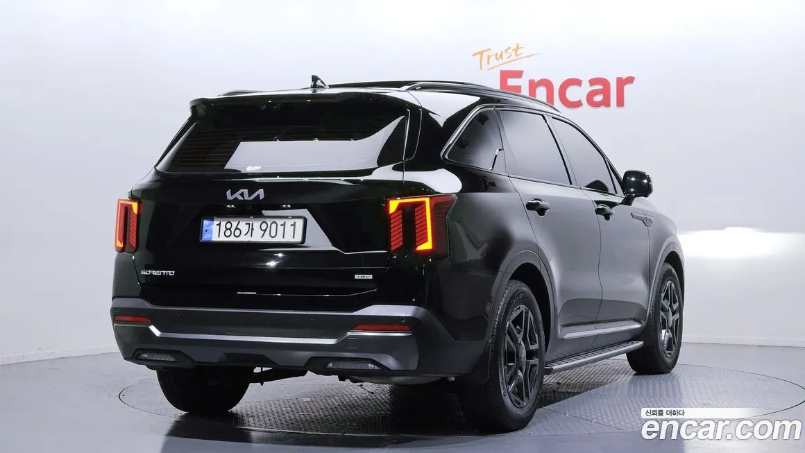 Kia Sorento — фото 4