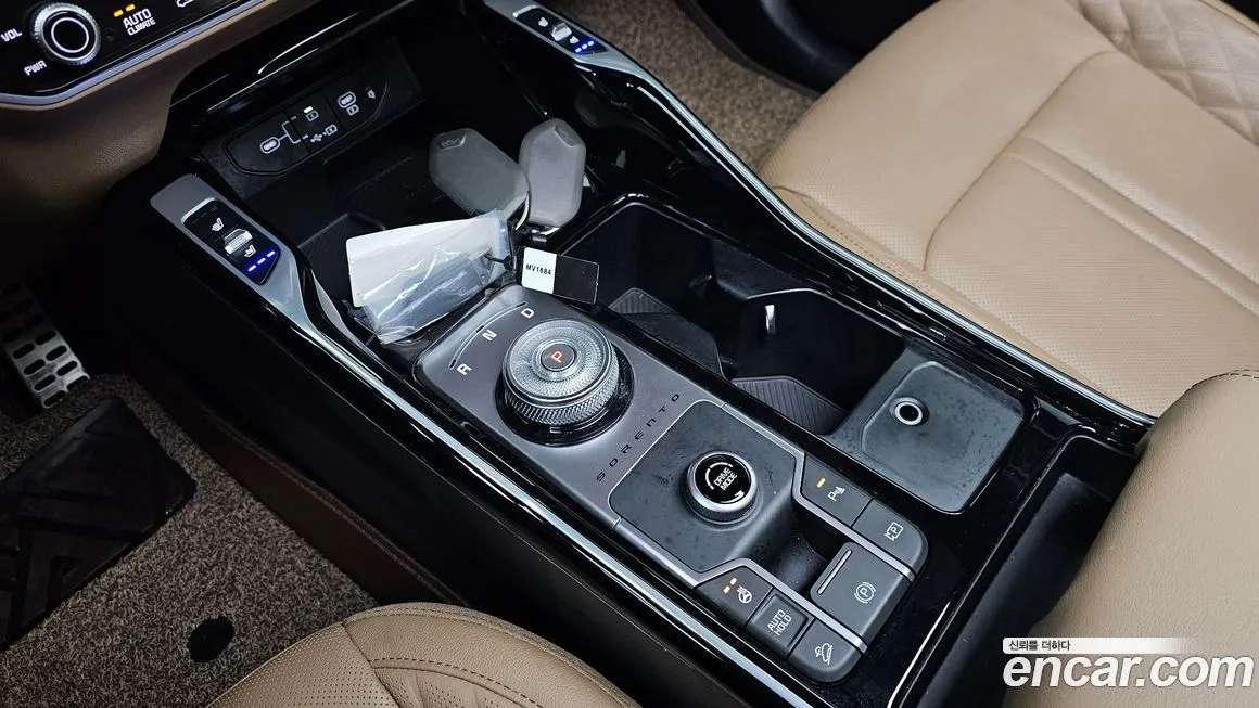 Kia Sorento — фото 6
