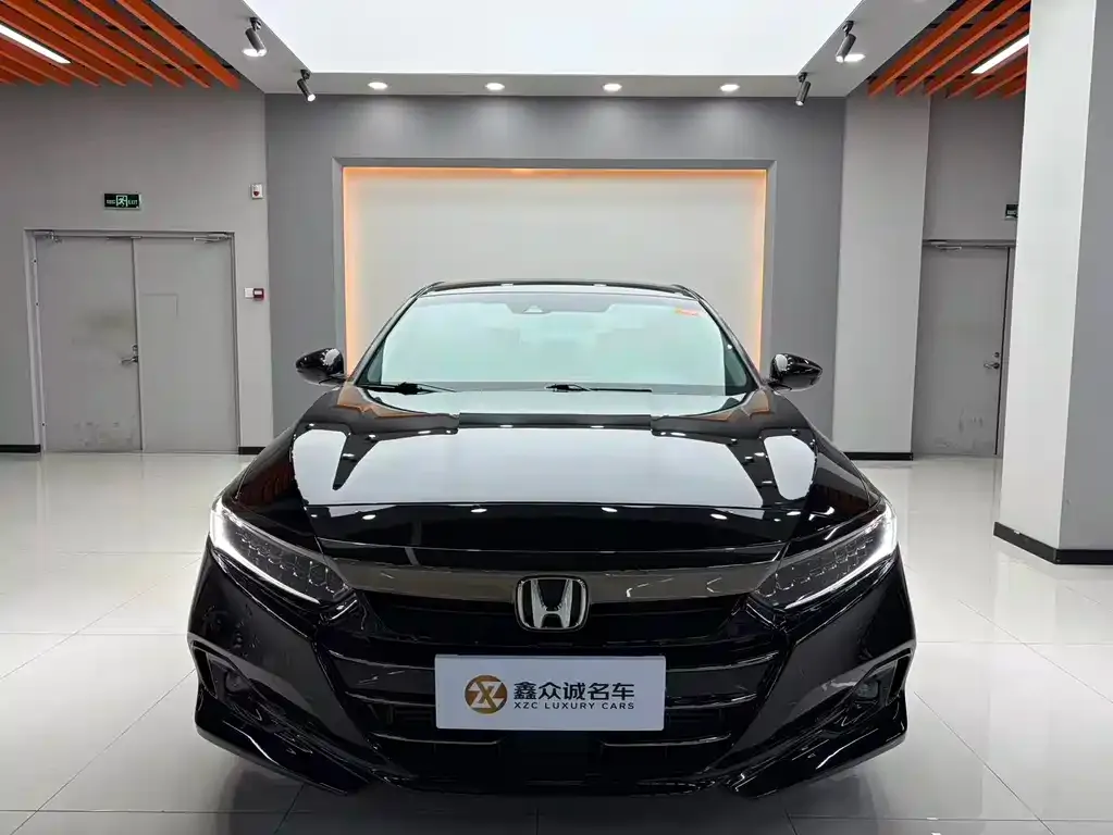 Honda Accord — фото 3