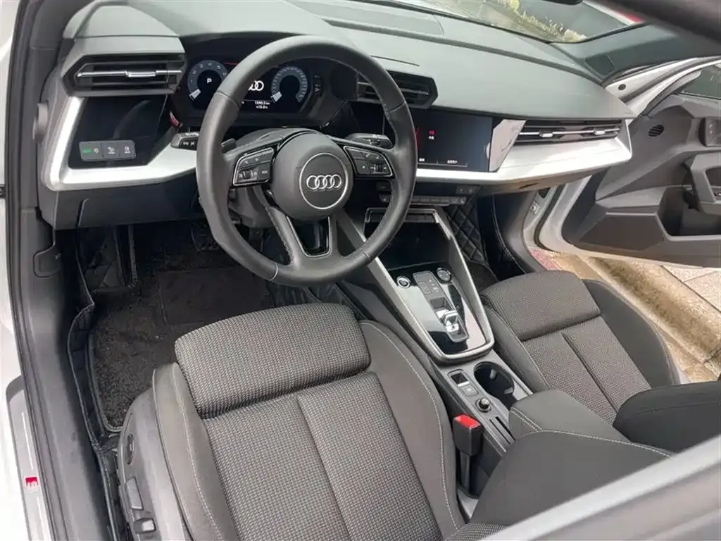 Audi A3 — фото 7