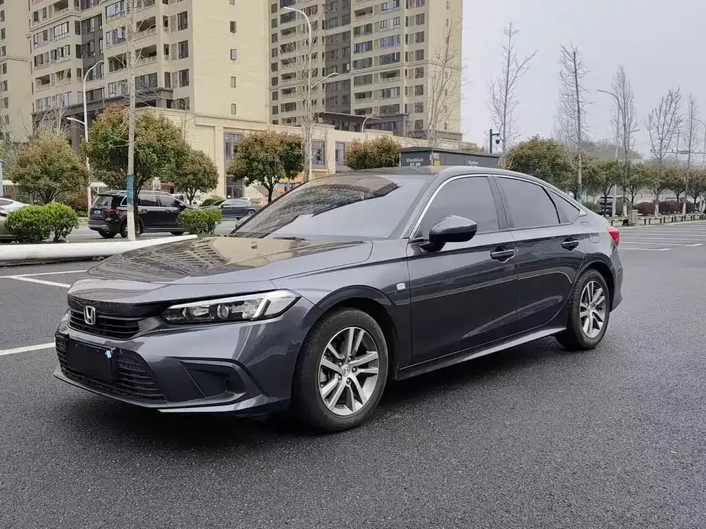 Honda Civic — фото 1