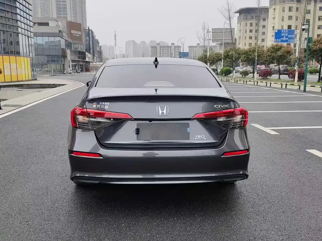 Honda Civic — фото 7