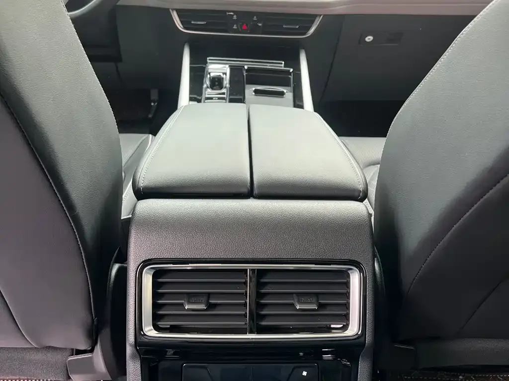 Volkswagen Teramont 2025 из CN, фото 10