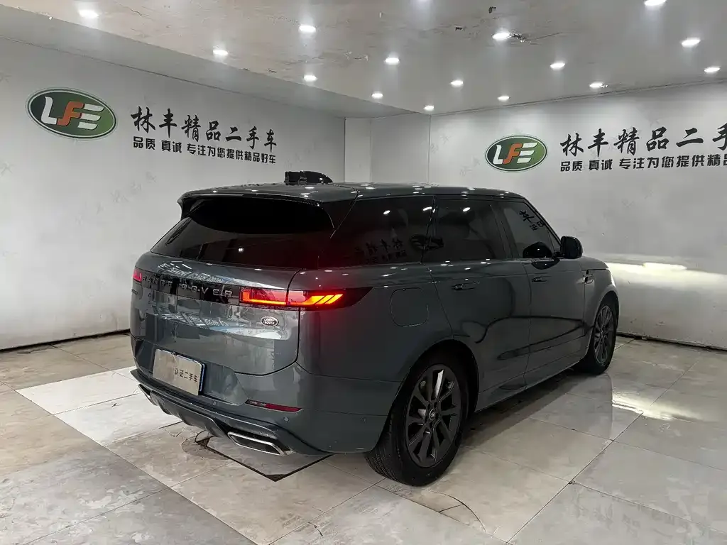 Land Rover Sport 2024 из CN, фото 3