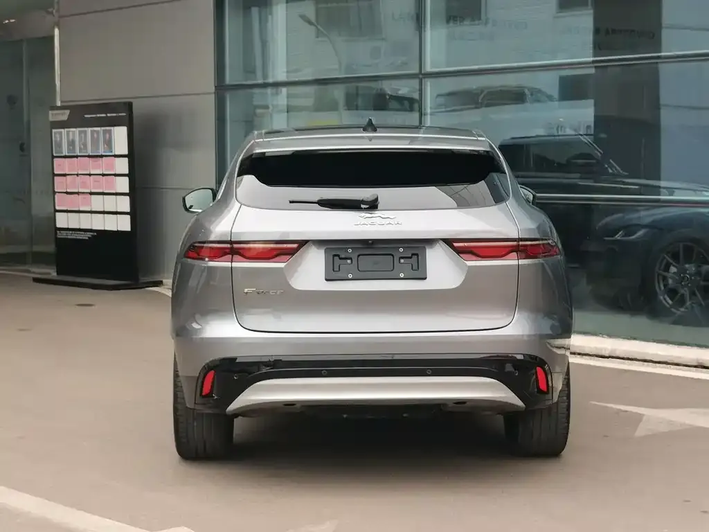 Jaguar F-PACE 2023 из CN, фото 5