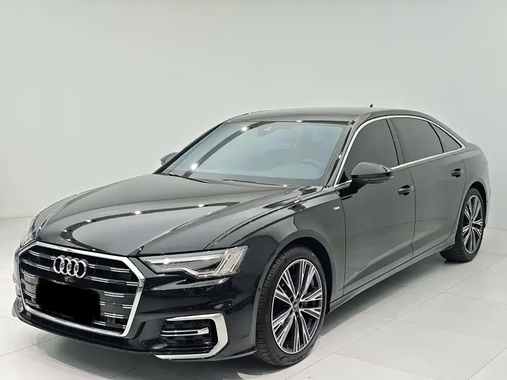 Audi A6L — фото 1