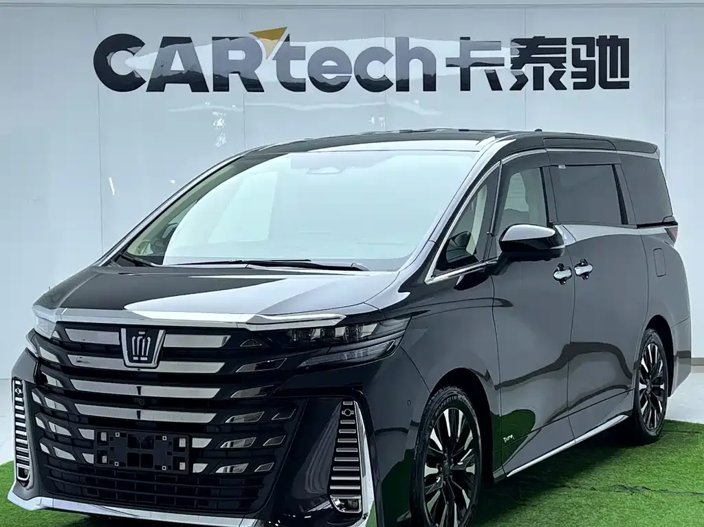 Toyota Vellfire 2026 из CN, фото 1