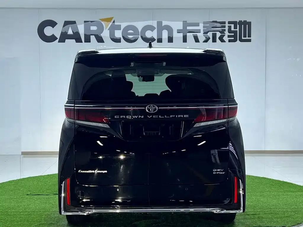 Toyota Vellfire 2026 из CN, фото 8