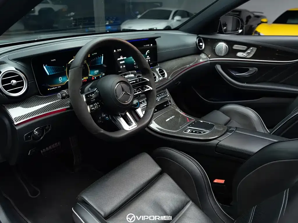 Mercedes-Benz E-Class AMG — фото 7