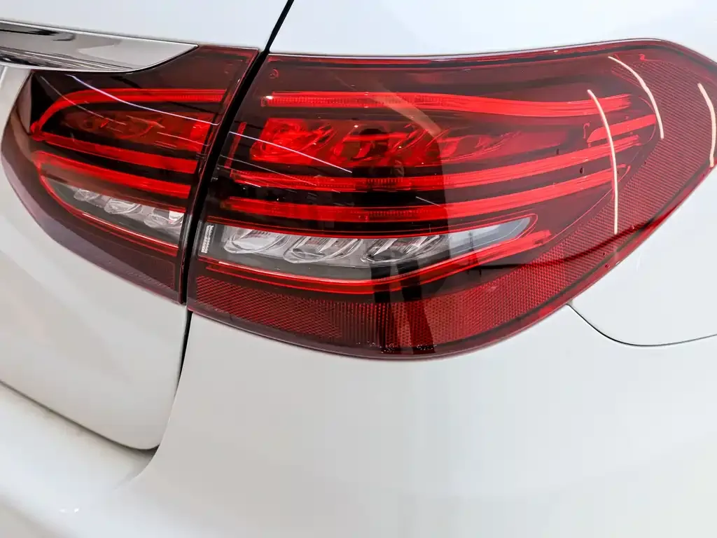 Mercedes-Benz C-Class (Import) — фото 7