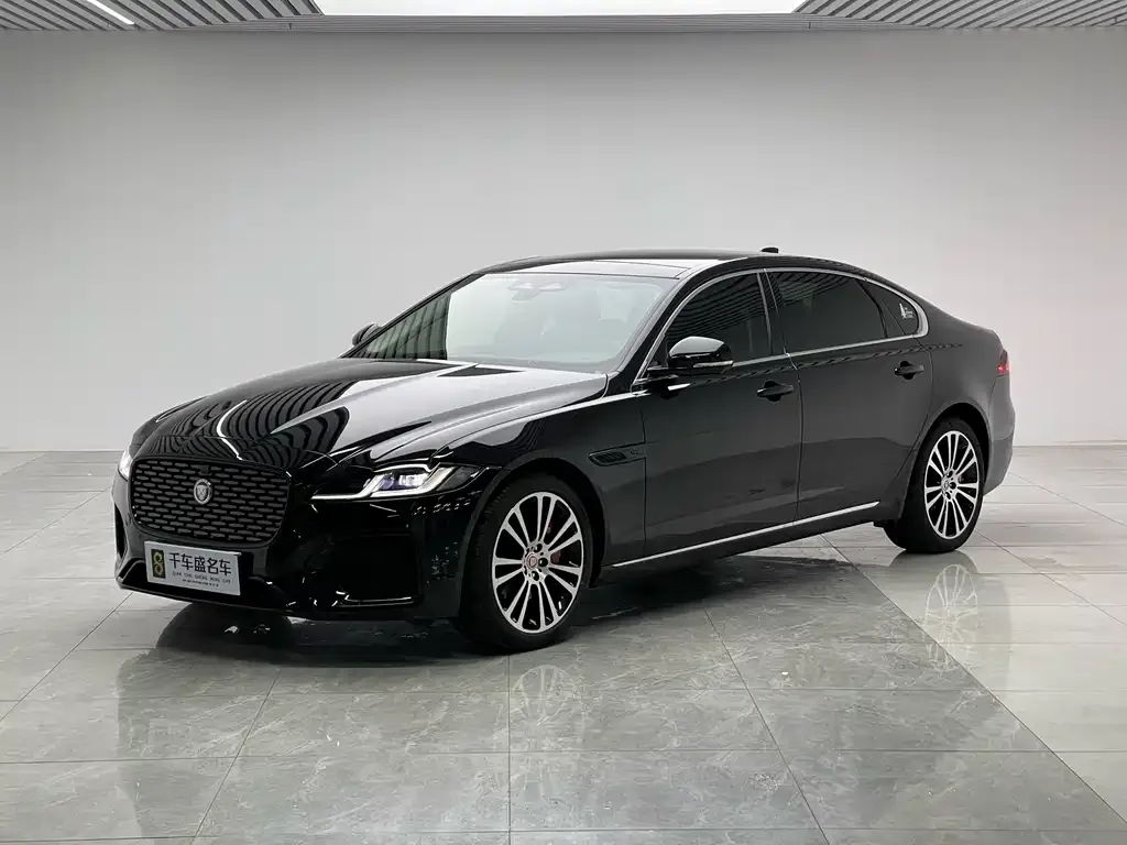 Jaguar XFL 2025 из CN, фото 1