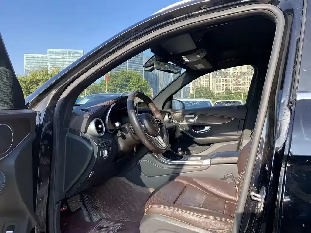 Mercedes-Benz GLC 2021 из CN, фото 3