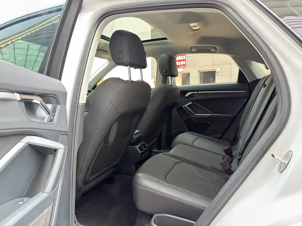 Audi Q3 Sportback — фото 2