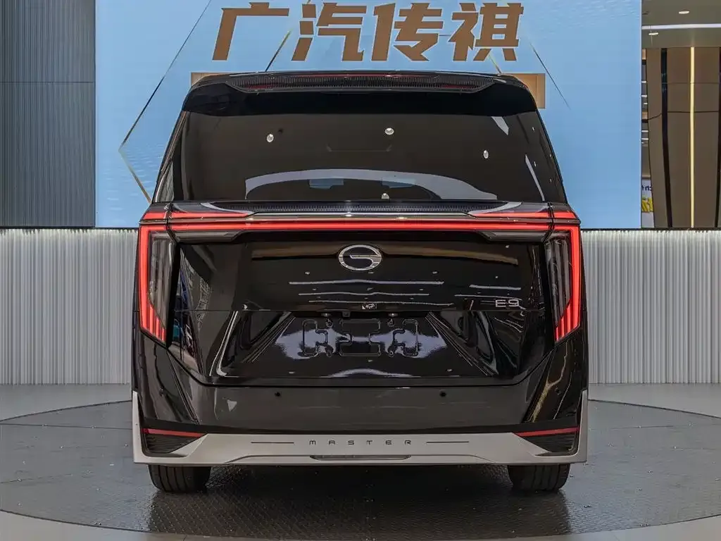 GAC Motor Trumpchi E9 — фото 7
