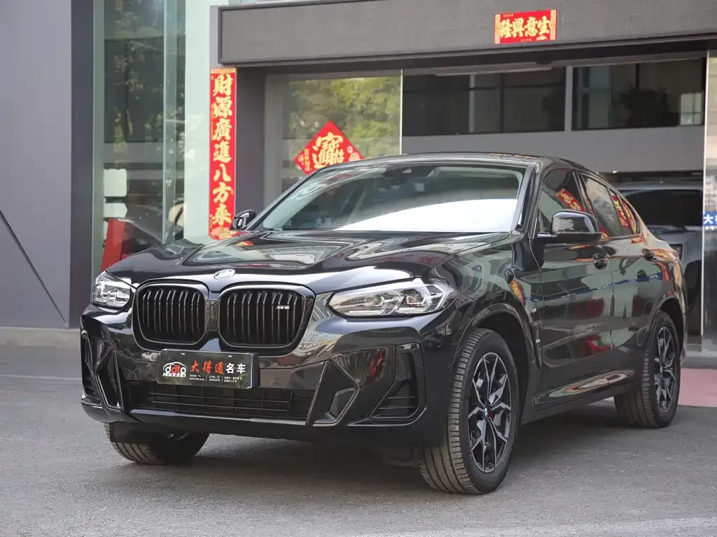BMW X4 — фото 1