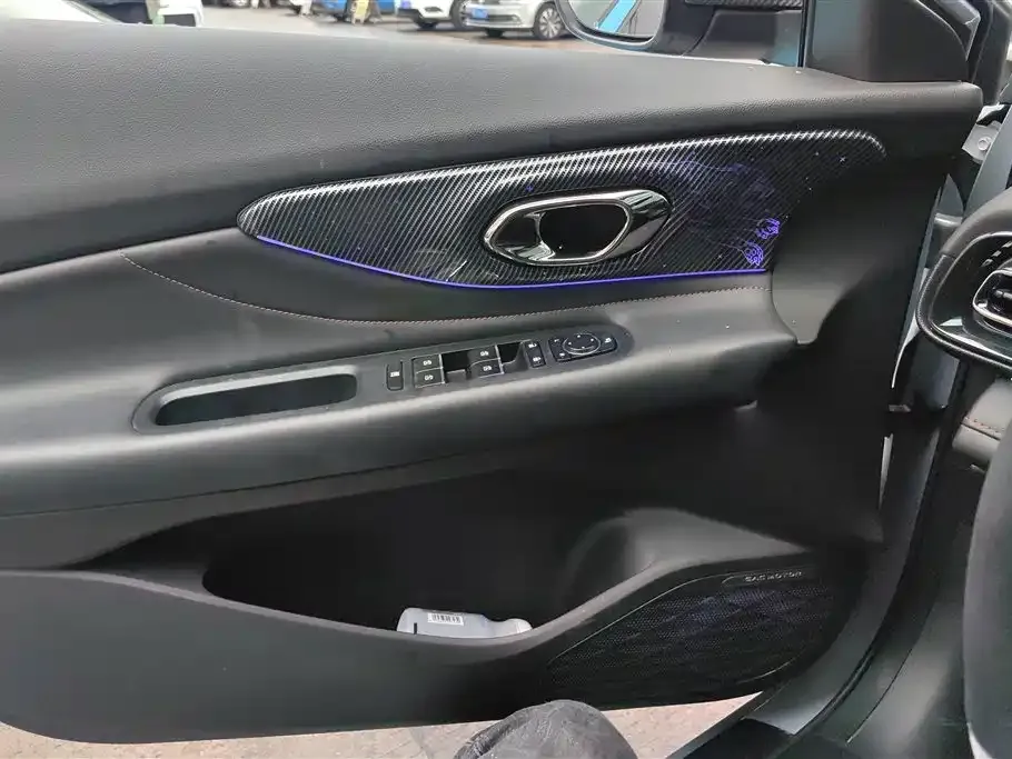 GAC Motor Shadow Leopard — фото 4
