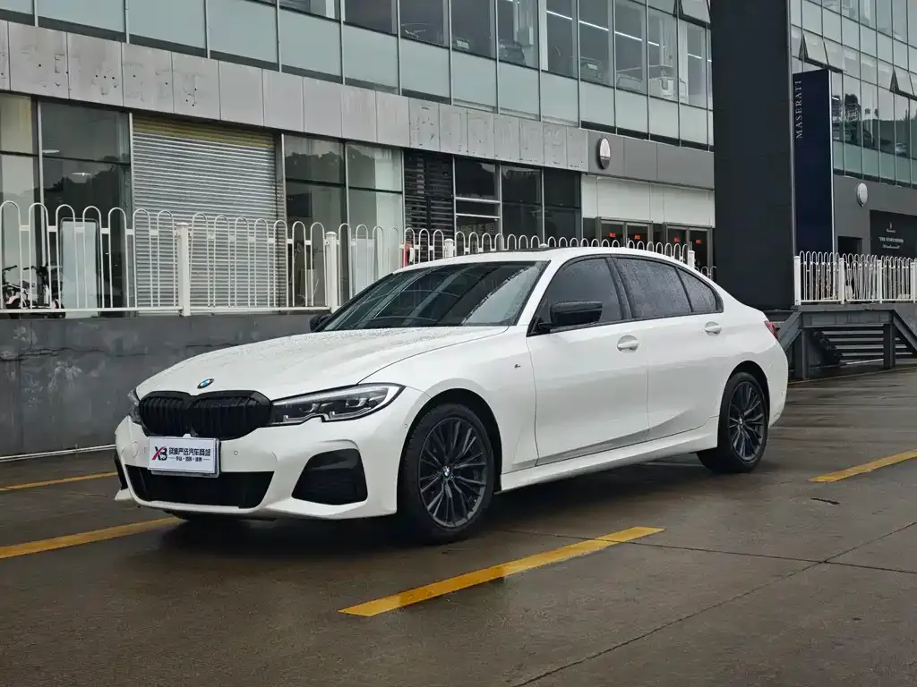 BMW 3 Series — фото 1