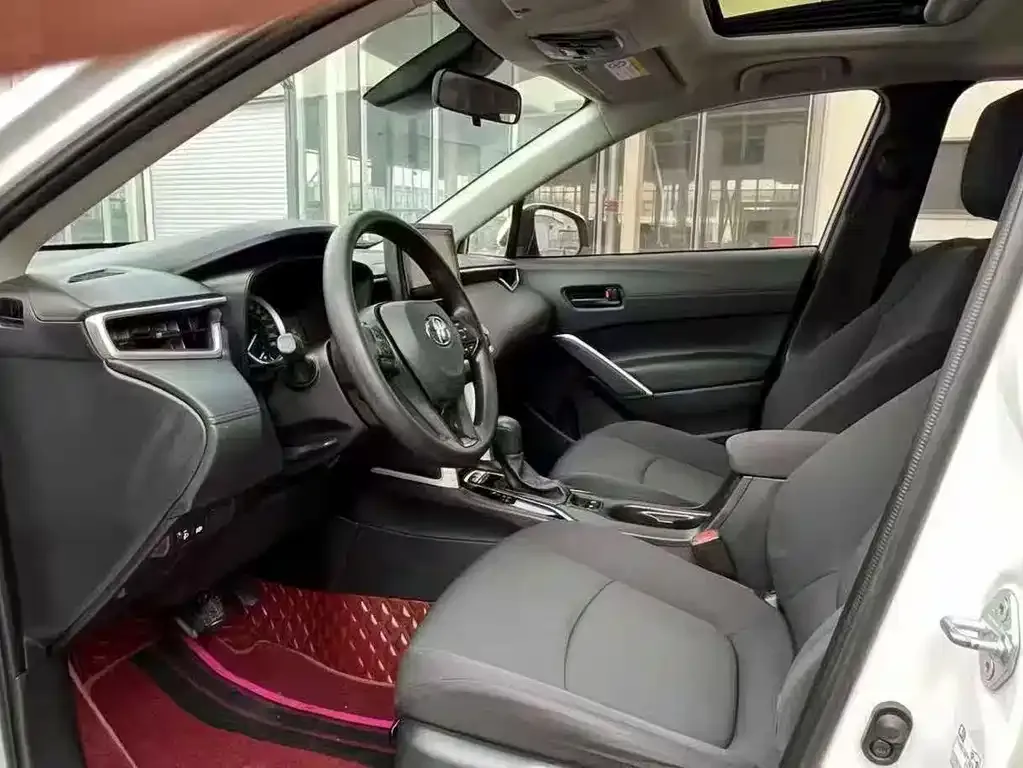 Toyota Corolla Cross 2023 из CN, фото 6