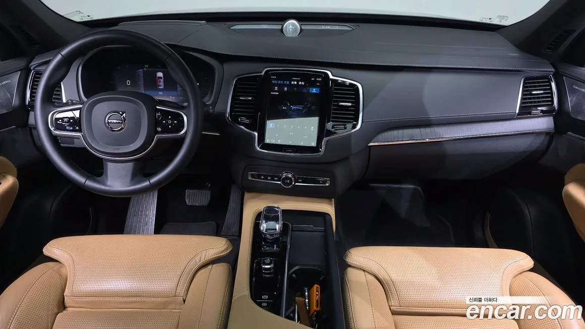 Volvo XC90 2023 из KR, фото 8
