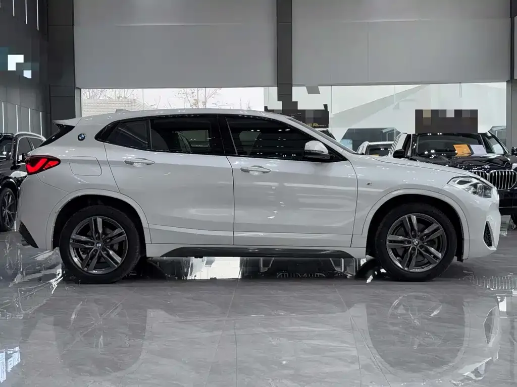 BMW X2 — фото 2