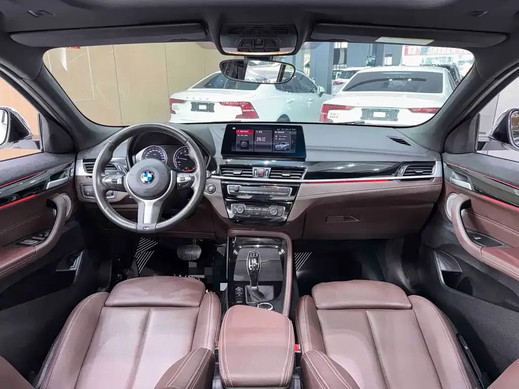 BMW X2 — фото 9