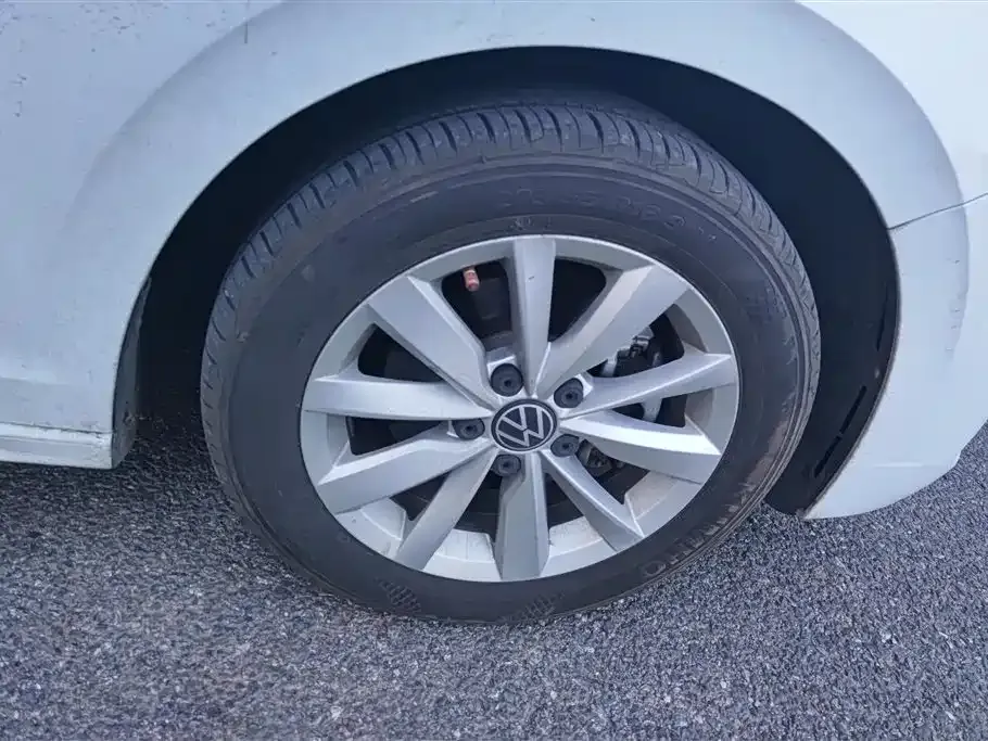 Volkswagen Bora 2021 из CN, фото 6