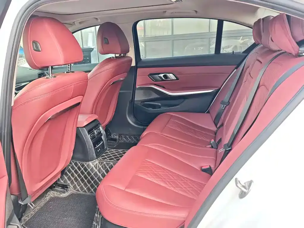 BMW 3 Series — фото 10