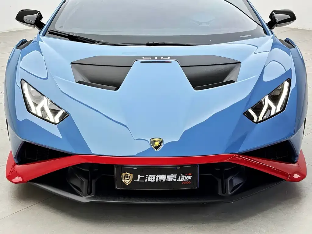 Lamborghini Huracan 2023 из CN, фото 7