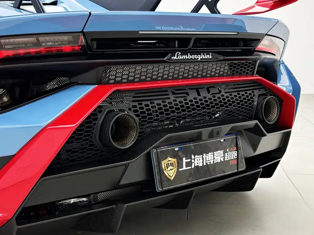 Lamborghini Huracan 2023 из CN, фото 8
