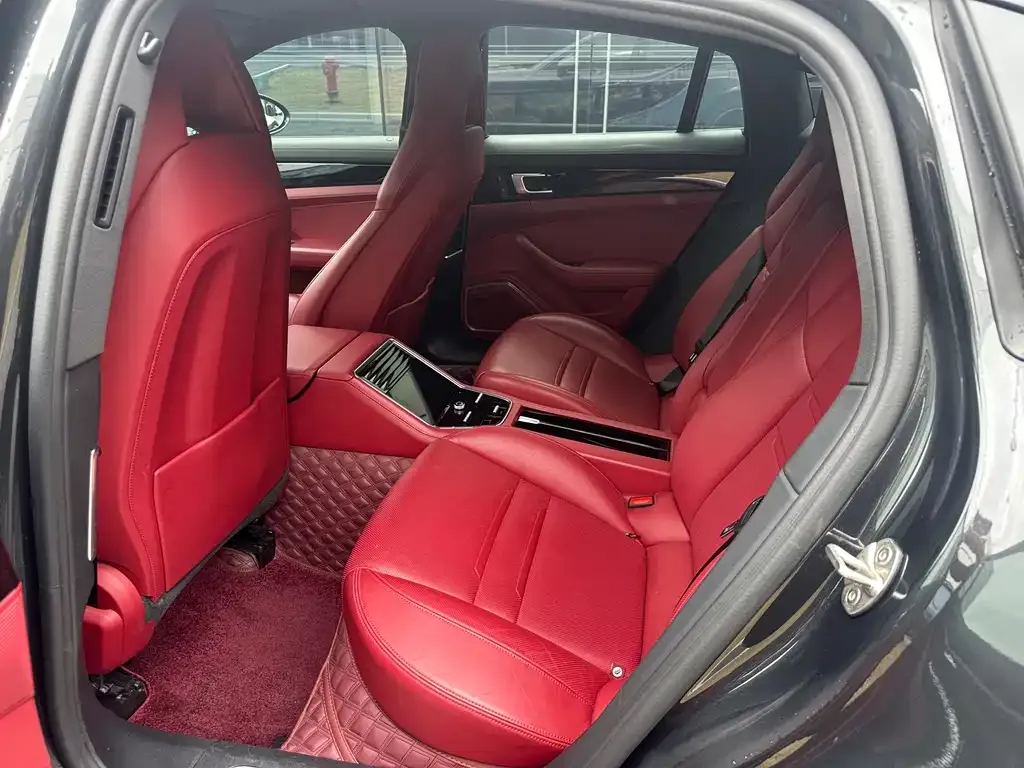 Porsche Panamera 2022 из CN, фото 9