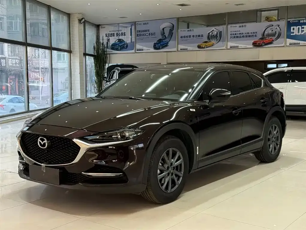 Mazda CX-4 — фото 1