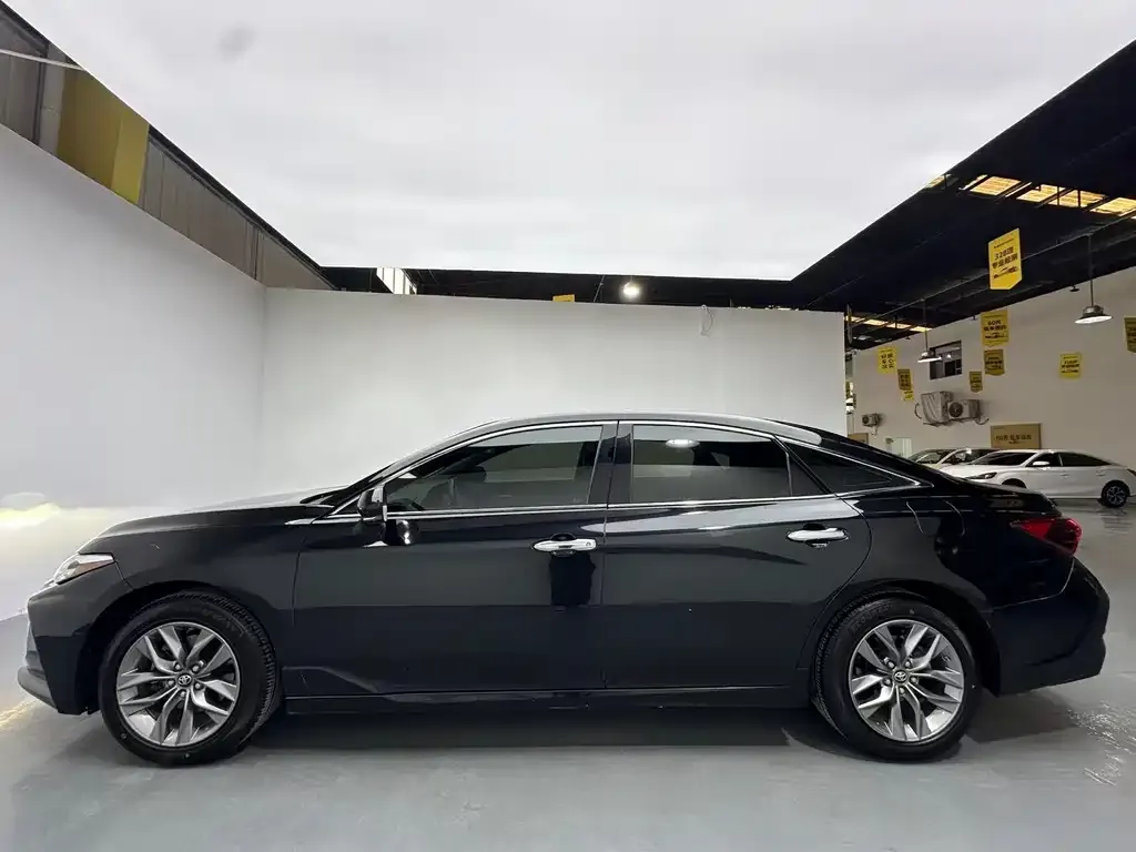 Toyota Avalon 2022 из CN, фото 4