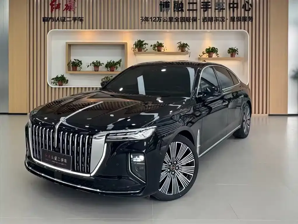 Hongqi H9 — фото 1