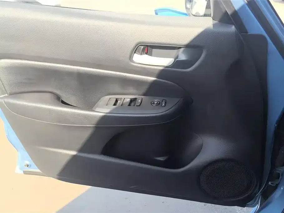 Honda Fit — фото 5